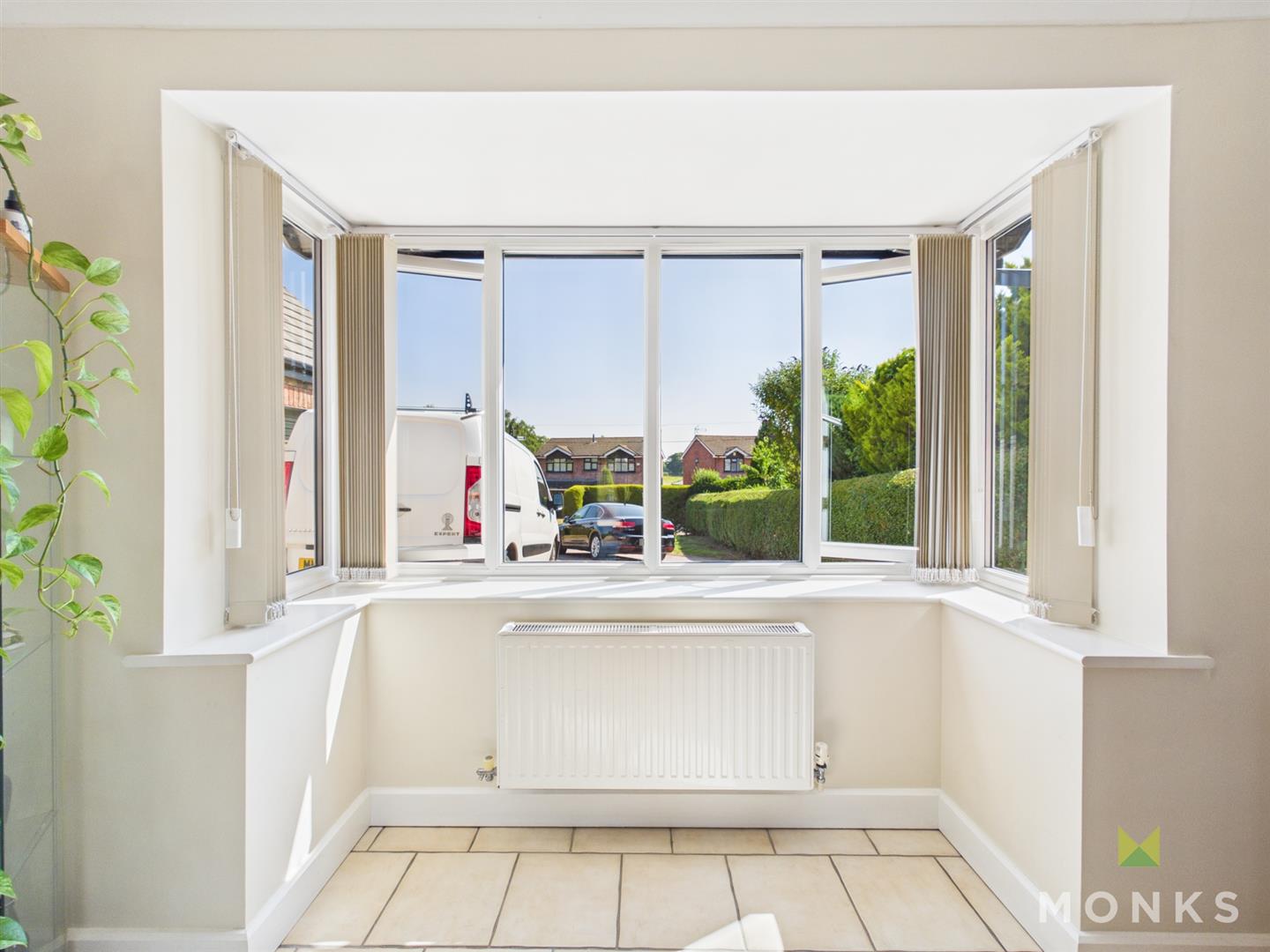 Dogberry Rhewl, Oswestry, SY10 7AS For Sale